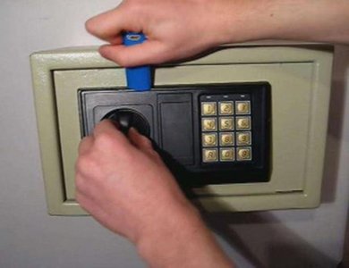 五原24小时上门开锁公司